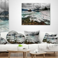 Dizajnirati Smrznuto planinsko jezero Shore - Pejzažni tiskani jastuk za bacanje - 18x18